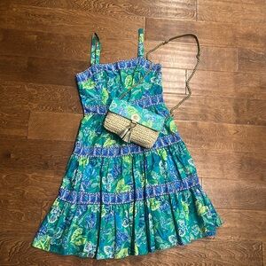 Lilly Pulitzer midi dress Size 6 with BONUS matching purse!!! Worn one time!!!